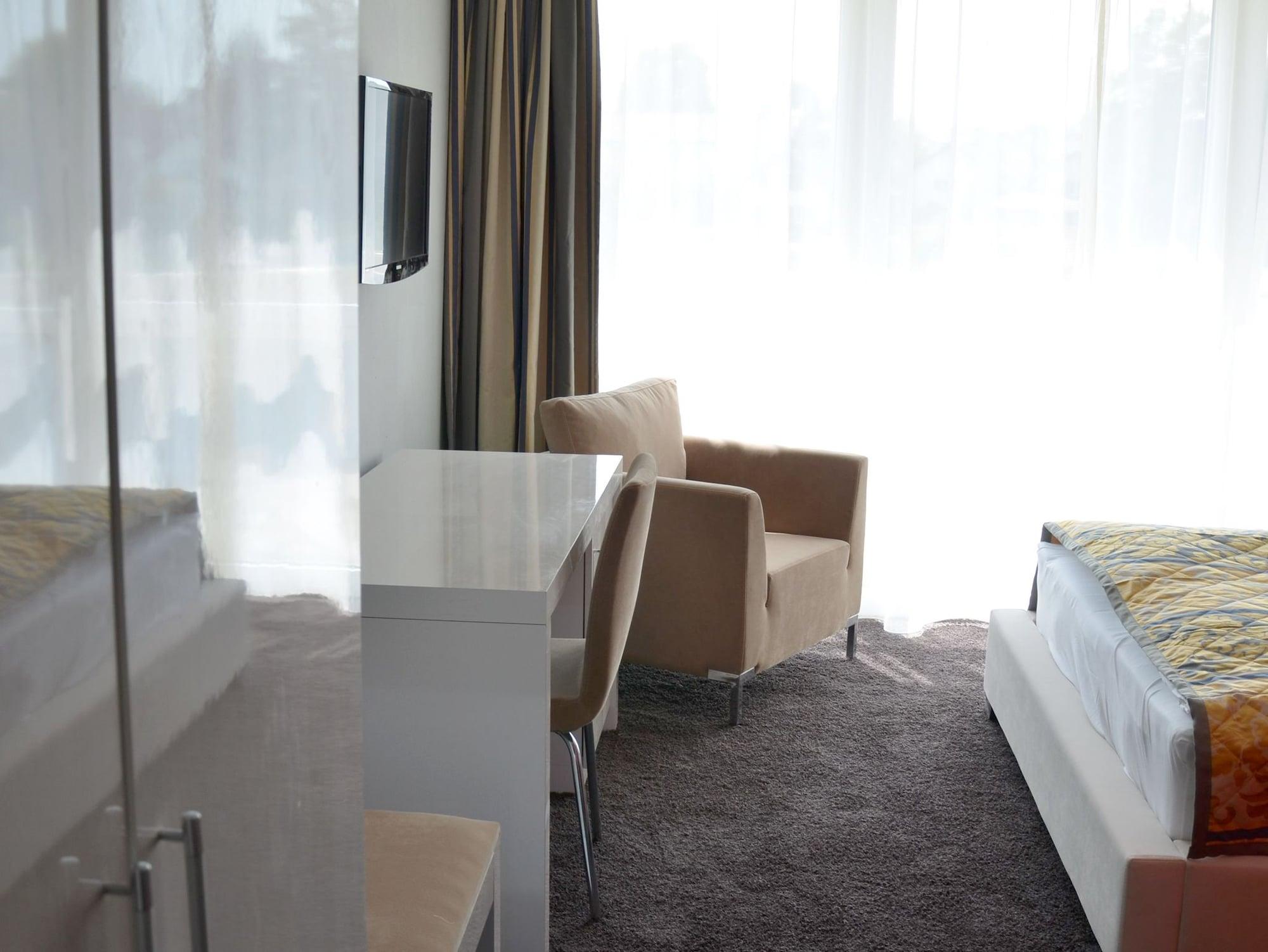 Hotel Swiss Star 4*